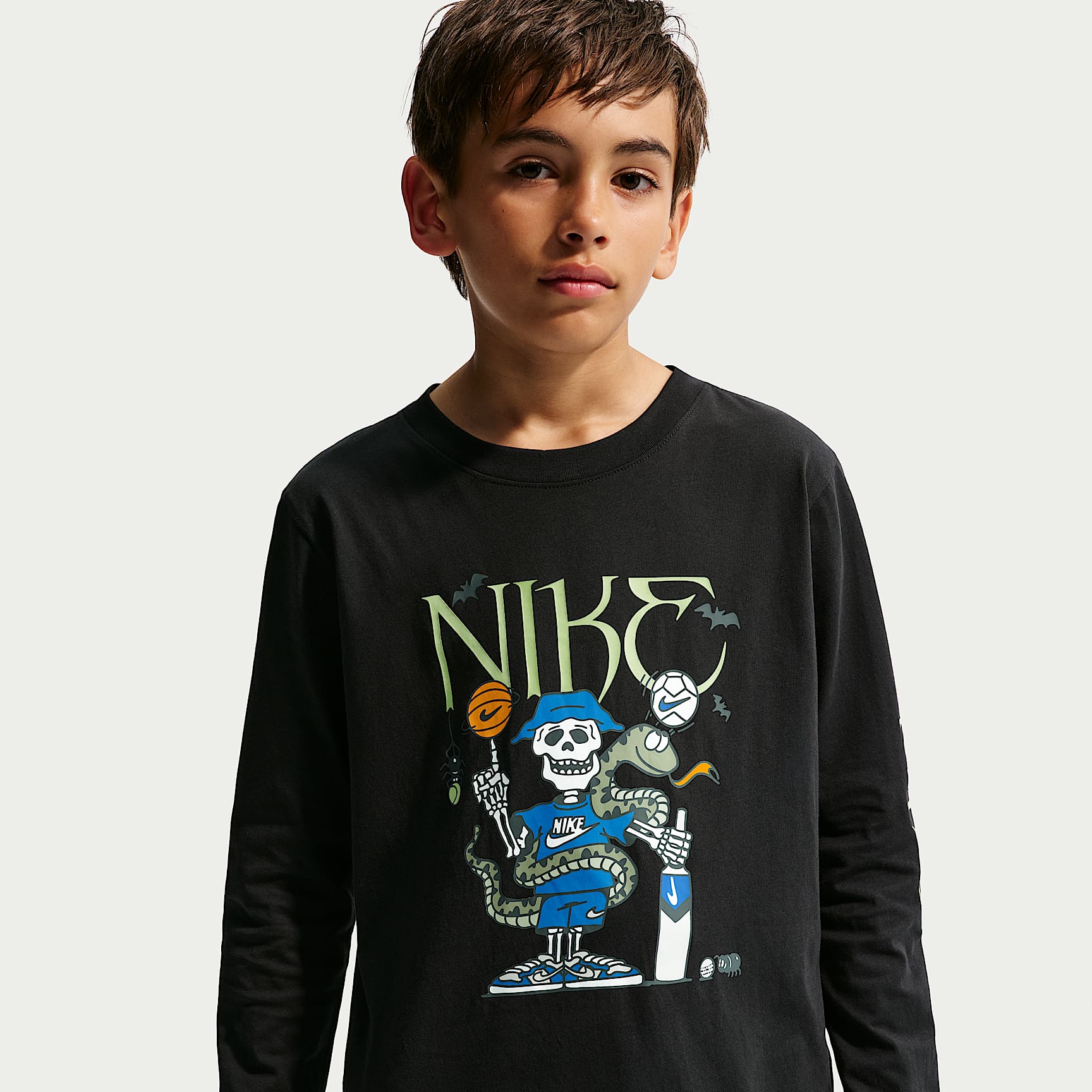 Nike Sportswear Big Kids' Long-Sleeve T-Shirt. Nike.com